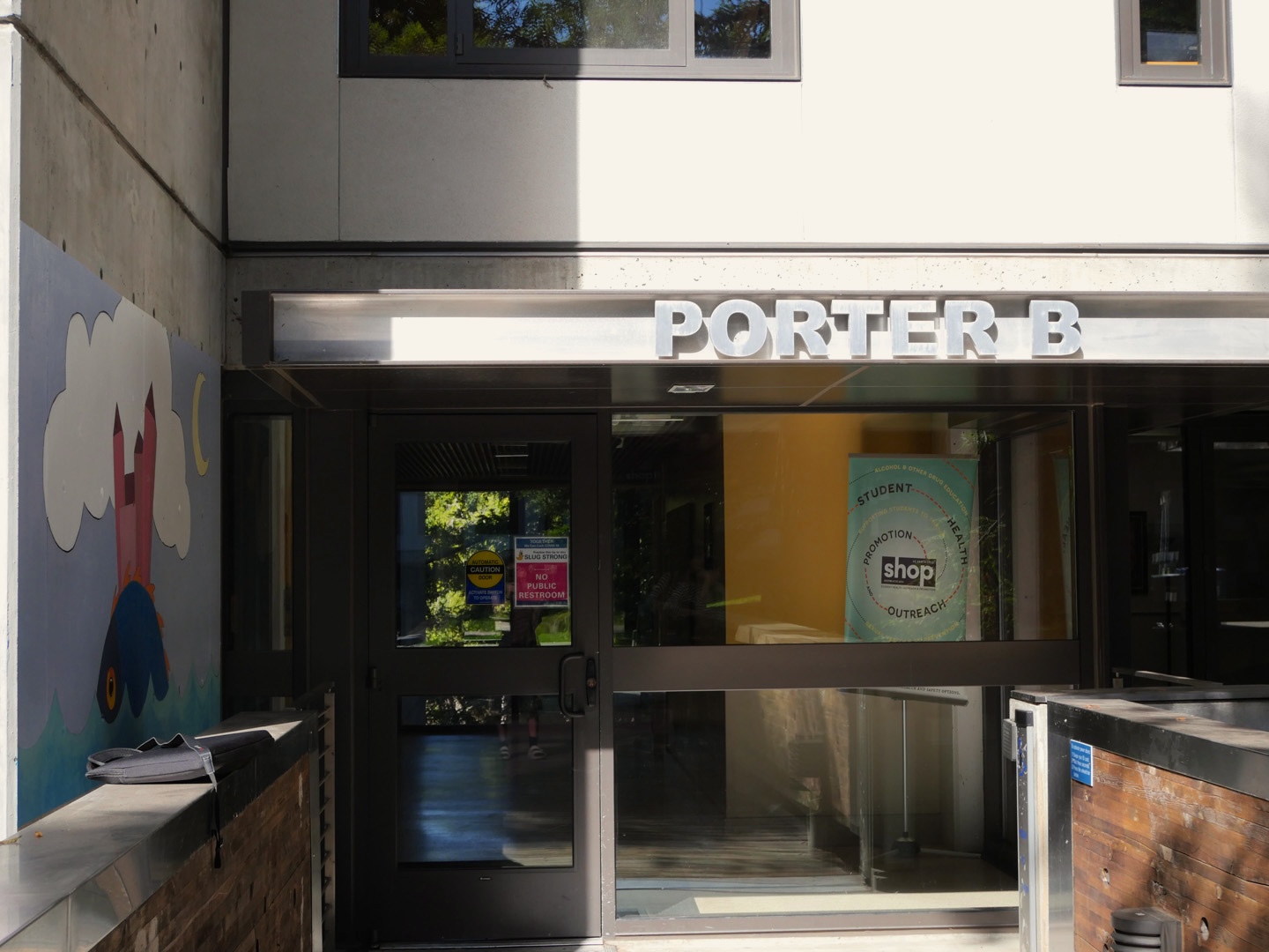 shop-porter-entrance.jpg